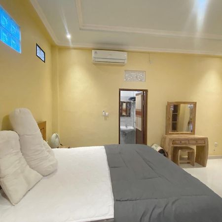 Capital O 93844 Arta Adi Homestay Nearbali Zoo Bangli Dış mekan fotoğraf