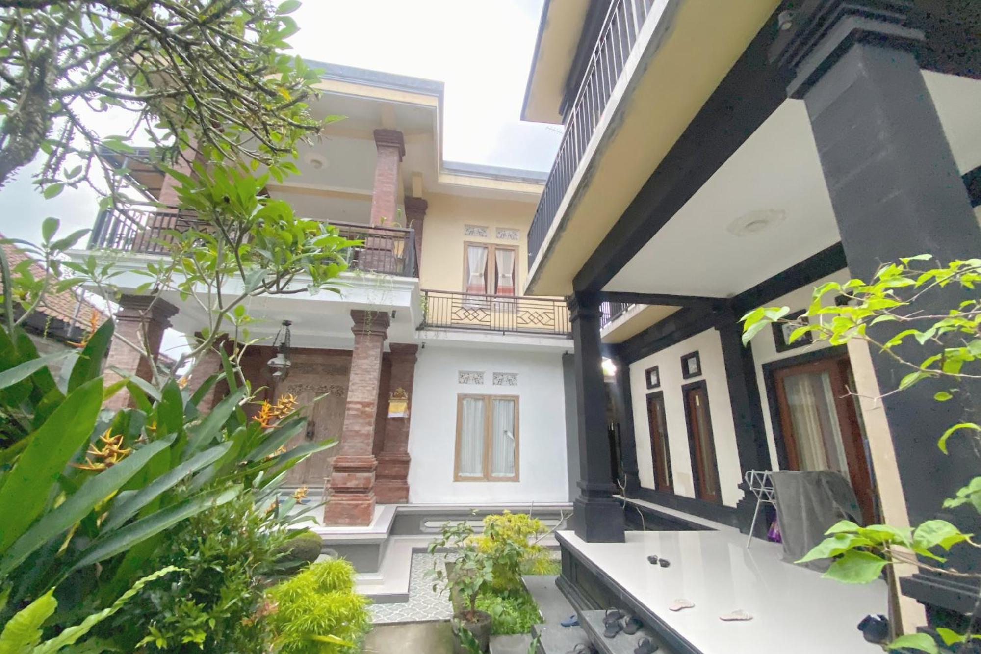 Capital O 93844 Arta Adi Homestay Nearbali Zoo Bangli Dış mekan fotoğraf